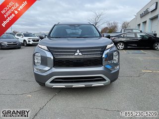 OUTLANDER PHEV  2023 à Granby, Québec - 3 - w320h240px