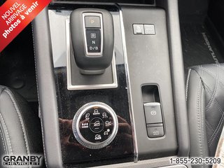 2023 Mitsubishi OUTLANDER PHEV in Granby, Quebec - 16 - w320h240px