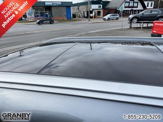 2023 Mitsubishi OUTLANDER PHEV in Granby, Quebec - 9 - w320h240px