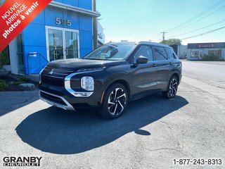 2022 Mitsubishi Outlander in Granby, Quebec - 2 - w320h240px