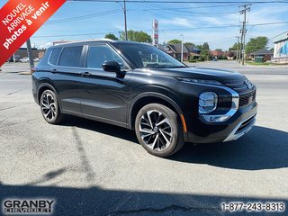 2022 Mitsubishi Outlander in Granby, Quebec - 4 - w320h240px