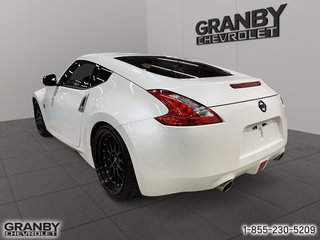 2017 Nissan 370Z in Granby, Quebec - 4 - w320h240px