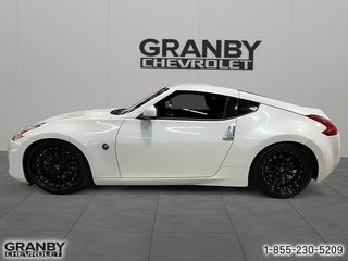 2017 Nissan 370Z in Granby, Quebec - 5 - w320h240px