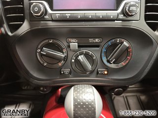 2016 Nissan Juke in Granby, Quebec - 13 - w320h240px