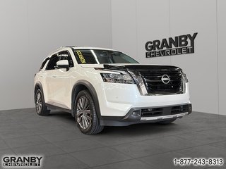 2023 Nissan Pathfinder in Granby, Quebec - 3 - w320h240px