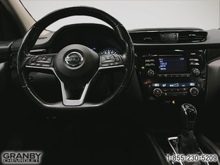 2017 Nissan Qashqai in Granby, Quebec - 12 - w320h240px