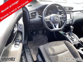 2019 Nissan Qashqai in Granby, Quebec - 3 - w320h240px