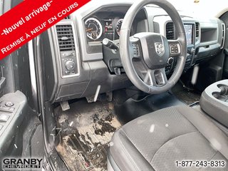 Ram 1500 Classic  2020 à Granby, Québec - 6 - w320h240px