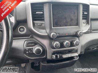 2022 Ram 2500 Big Horn CREWCAB BOITE 6.6 MOTEUR ESSENCE in Granby, Quebec - 6 - w320h240px