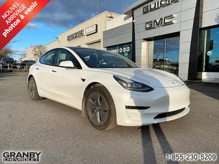 2021 Tesla MODEL 3 in Granby, Quebec - 2 - w320h240px