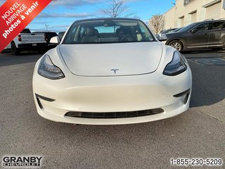 2021 Tesla MODEL 3 in Granby, Quebec - 3 - w320h240px