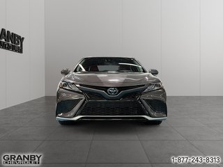 Toyota Camry  2023 à Granby, Québec - 2 - w320h240px