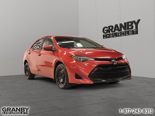 2017 Toyota Corolla in Granby, Quebec - 3 - w320h240px
