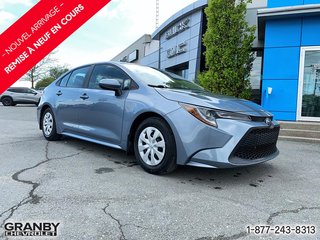 2021 Toyota Corolla in Granby, Quebec - 3 - w320h240px