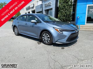 Toyota Corolla  2023 à Granby, Québec - 3 - w320h240px