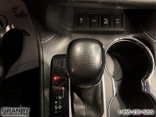 2017 Toyota Highlander in Granby, Quebec - 18 - w320h240px