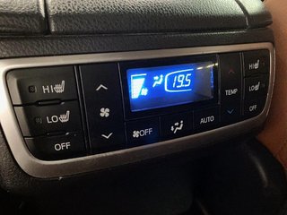 Toyota Highlander  2018 à Granby, Québec - 20 - w320h240px