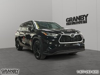 2021 Toyota Highlander XLE AWD in Granby, Quebec - 3 - w320h240px