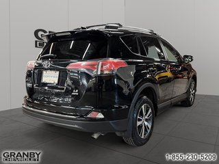 RAV4 LE AWD 2018 à Granby, Québec - 5 - w320h240px