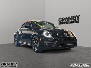 2019 Volkswagen Beetle Convertible Wolfsburg Edition in Granby, Quebec - 3 - w320h240px