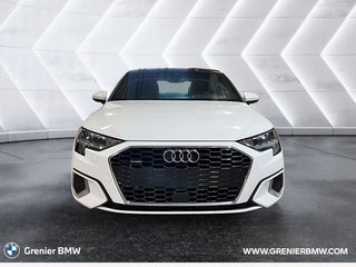 Audi A3 40 2.0T Komfort 7sp S Tronic 2022 à Terrebonne, Québec - 2 - w320h240px
