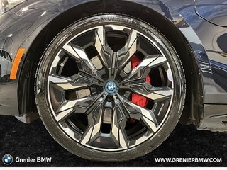 2025 BMW 5 Series 550e xDrive in Terrebonne, Quebec - 6 - w320h240px