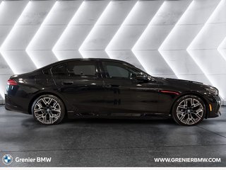 2025 BMW i5 xDrive40 in Terrebonne, Quebec - 3 - w320h240px