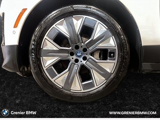 BMW IX XDrive40, Financing CPO,  Premium Package 2025 à Terrebonne, Québec - 6 - w320h240px