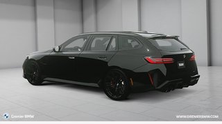 2027 BMW M5 in Terrebonne, Quebec - 2 - w320h240px