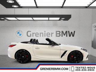 BMW Z4 M40i Roadster, 6 Speed Manual, Premium Enhanced 2025 à Terrebonne, Québec - 2 - w320h240px