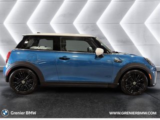 2023 MINI COOPER SE 3 Door, Harman Kardon, Summer & Winter Tires in Terrebonne, Quebec - 3 - w320h240px