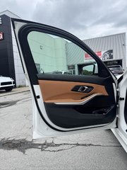 2024 BMW 3 Series 330e xDrive Cuir Toit Ouvrant Bas Kilométrage in Terrebonne, Quebec - 6 - w320h240px