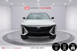 Cadillac LYRIQ Tech AWD Cuir Bas Kilométrage 2024 à Terrebonne, Québec - 2 - w320h240px