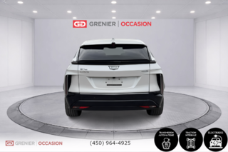 Cadillac LYRIQ Tech AWD Cuir Bas Kilométrage 2024 à Terrebonne, Québec - 5 - w320h240px