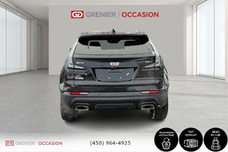 Cadillac XT4 AWD Sport Bas Kilométrage 2023 à Terrebonne, Québec - 5 - w320h240px