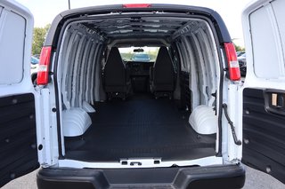 2025 Chevrolet Express Cargo 2500 WT 155'' in Terrebonne, Quebec - 6 - w320h240px