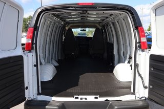 Chevrolet Express Cargo Van  2025 à Terrebonne, Québec - 6 - w320h240px