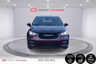 2022 Chrysler Pacifica Hybrid Touring L Cuir Bas Kilométrage in Terrebonne, Quebec - 2 - w320h240px