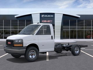 GMC Savana Cutaway 3500 WT 139'' 2025 à Terrebonne, Québec - 2 - w320h240px