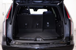 2024 Cadillac Escalade SPORT 4RM + TOIT OUVRANT PANO in Terrebonne, Quebec - 6 - w320h240px