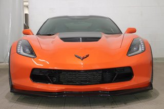 Chevrolet Corvette Z06 3LZ + V8 6.2L + 650 HP + RWD + TOIT TARGA 2019 à Terrebonne, Québec - 2 - w320h240px