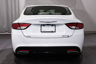 Chrysler 200 S + AWD + CUIR + TOIT OUVRANT PANO 2015 à Terrebonne, Québec - 5 - w320h240px