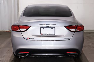 Chrysler 200 LIMITED + FWD + V6 3.6L + BLUETOOTH 2015 à Terrebonne, Québec - 6 - w320h240px