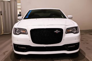 2023 Chrysler 300 300C + RWD + V8 SRT HEMI 6.4L + TOIT OUVRANT PANO