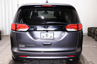 2022 Chrysler Grand Caravan SXT + 7 PASSAGERS + CARPLAY in Terrebonne, Quebec - 5 - w320h240px