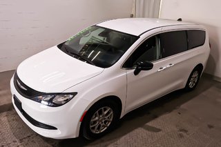 Chrysler GRAND CARAVAN SXT + DEMARREUR A DISTANCE + CARPLAY 2024 à Terrebonne, Québec - 3 - w320h240px