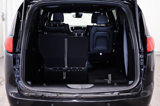 Chrysler Grand Caravan SXT 2025 à Terrebonne, Québec - 6 - w320h240px