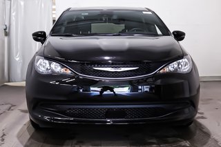 Chrysler Grand Caravan SXT 2025 à Terrebonne, Québec - 2 - w320h240px