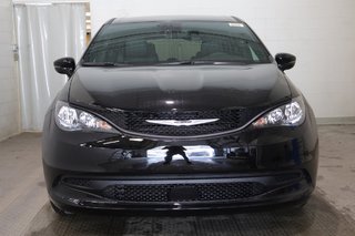 Chrysler Grand Caravan SXT 2026 à Terrebonne, Québec - 2 - w320h240px