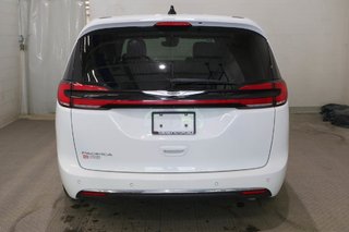 2023 Chrysler PACIFICA TOURING + 7 PASSAGERS in Terrebonne, Quebec - 6 - w320h240px